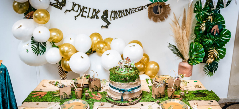 organiser-anniversaire-dinosaure-garccon