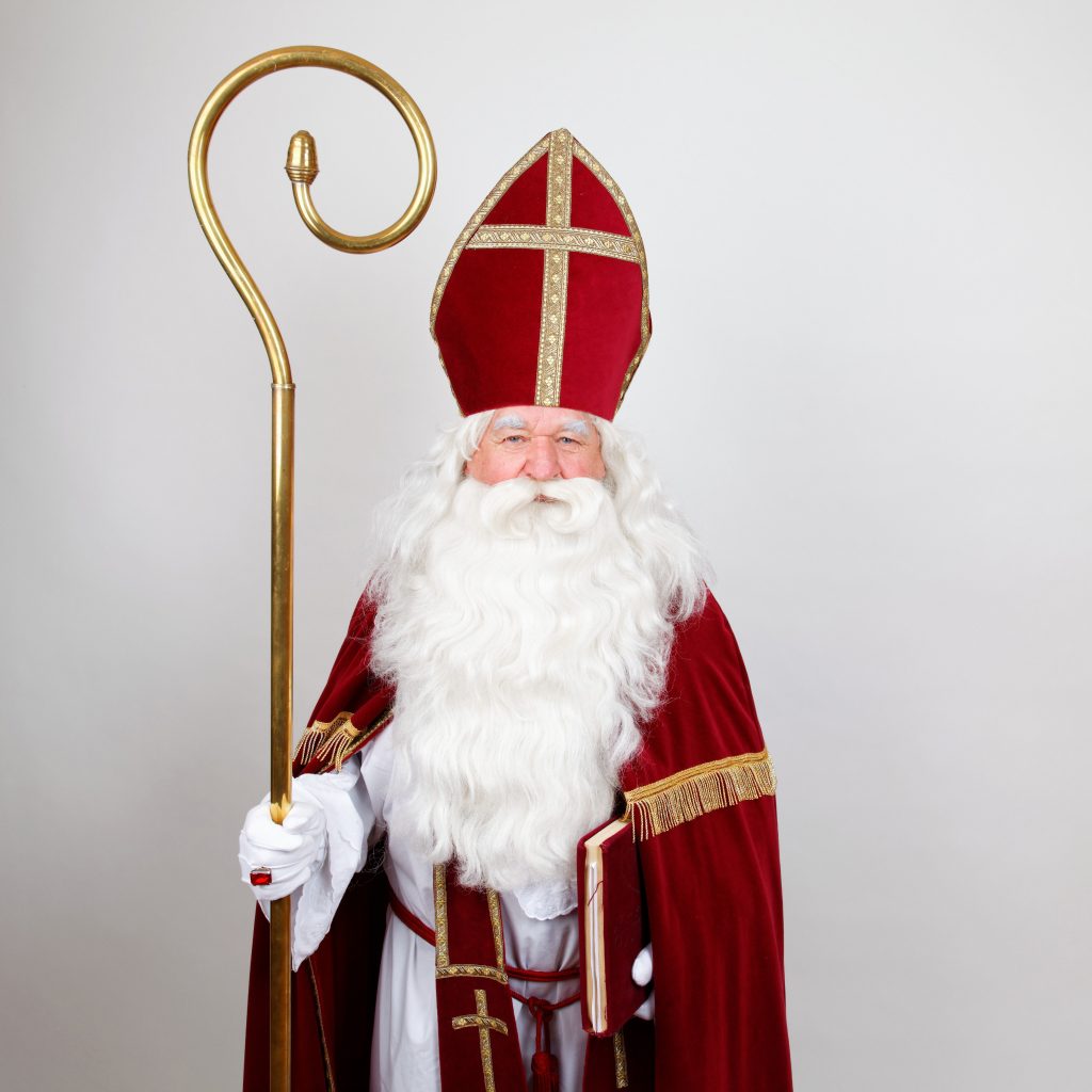 Le Saint-Nicolas dans son habit de cérémonie pour la nuit du 05 décembre.