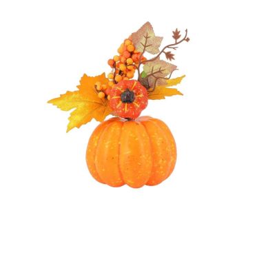 Composition citrouille automnale avec feuilles, baies et petit potiron décoratif | jourdefete.com