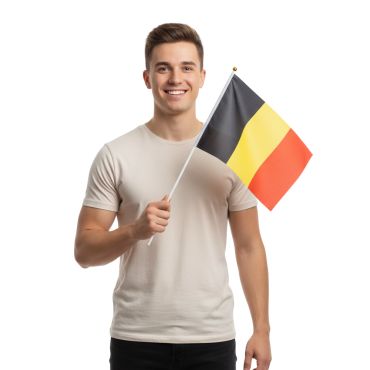 Drapeau de la Belgique tenu par un supporter | jourdefete.com