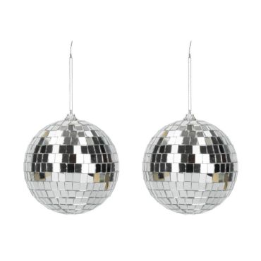 Un splendide lot de 2 boules à facettes argentées pour la soirée disco | jourdefete.com