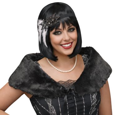 Femme portant un col en fausse fourrure noire et un bandeau Charleston avec plumes blanches | jourdefete.com