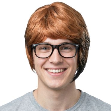 Gros plan d'un homme souriant portant des lunettes d'agent secret rétro, parfaites pour un déguisement d'Austin Powers | jourdefete.com