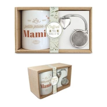 Un coffret composé d'un mug et d'une boule à thé à offrir à votre mamie | jourdefete.com