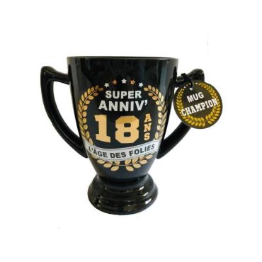 Mug champion noir et or d'anniversaire âge 18 ans