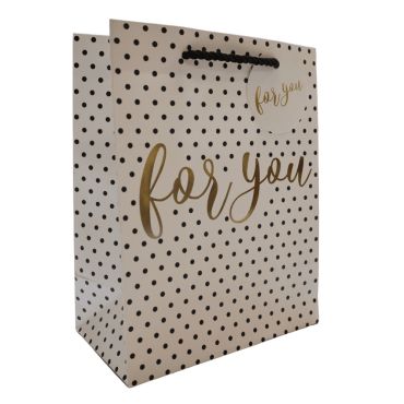 Sac cadeau "For You" 18x23x10 cm avec écriture dorée | jourdefete.com