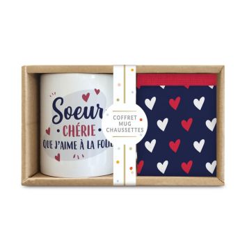 Un coffret composé d'un mug et d'une paire de chaussettes pour votre sœurette | jourdefete.com