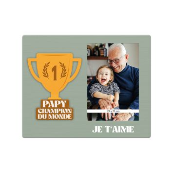Cadre photo vert avec trophée et message "Papy Champion du Monde" | jourdefete.com