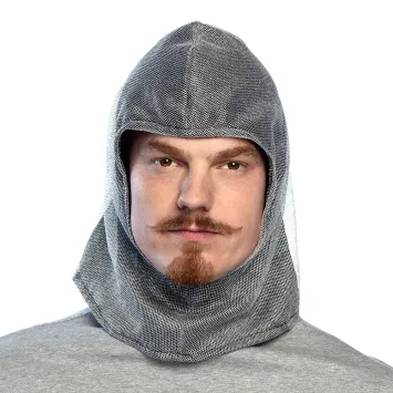 Homme avec cagoule effet cotte de mailles façon chevalier médiéval | jourdefete.com