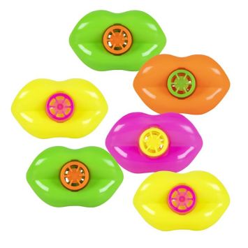 De jolis sifflets à placer entre les lèvres | jourdefete.com