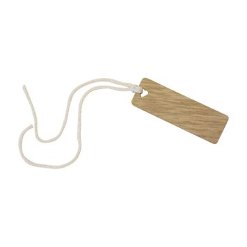 6 étiquettes en bois avec cordelette