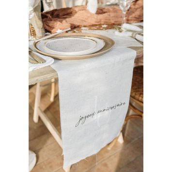 Chemin de table "Joyeux Anniversaire" en tissu - 28 cm x 3 m - Collection Gold'n Age - Âge au choix