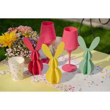 Décoration à poser de Pâques - Lapin en bois - 10 x 20,5 cm - Couleur au choix