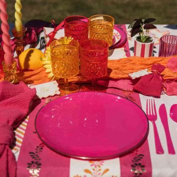 6 assiettes Élégance réutilisables en plastique - Diamètre 26,5 cm - Couleur au choix	