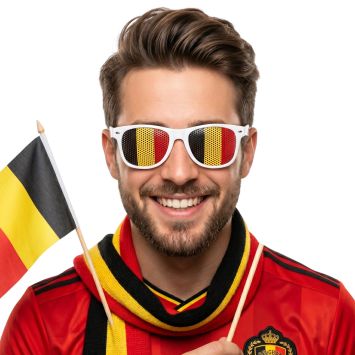 Lunettes de supporter à monture blanche avec le drapeau belge imprimé sur les verres micro-perforés | jourdefete.com