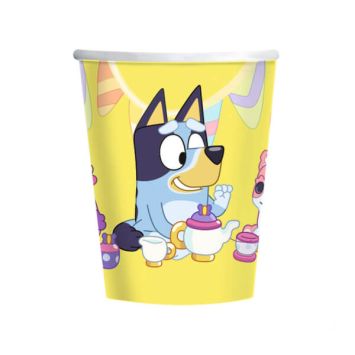 Gobelets en carton Bluey 227 ml avec illustration de Bluey à un goûter | jourdefete.com