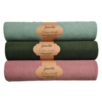 Un vaste choix de coloris pour votre chemin de table en velours côtelé | jourdefete.com