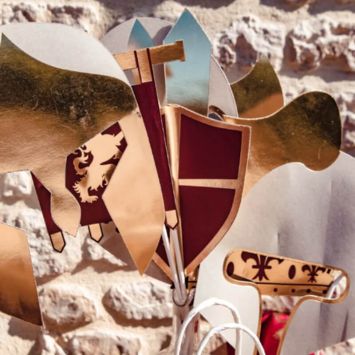 Kit photobooth 10 pièces - Collection Chevalier Bordeaux