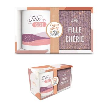 Un coffret composé d'un mug et d'une paire de chaussettes pour votre fille | jourdefete.com