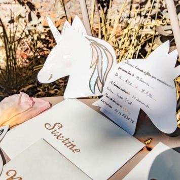 Set de 8 invitations avec enveloppes - Collection Licorne Pastel