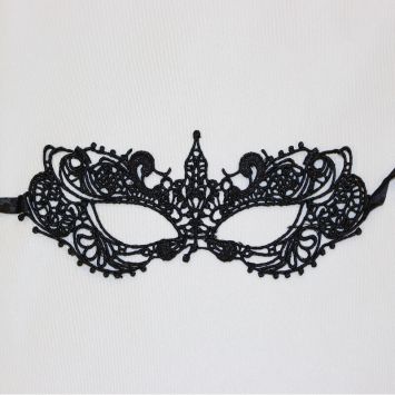 loup en dentelle noir | jourdefete.com