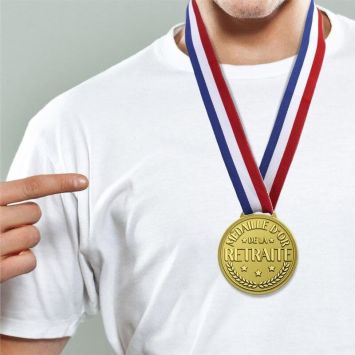 Médaille d'or tricolore pour retraite
