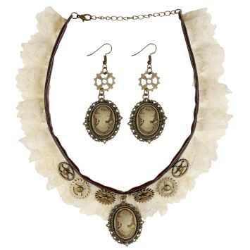Ensemble de bijoux Steampunk comprenant un collier ras-de-cou en dentelle avec engrenages et des boucles d'oreilles camée | jourdefete.com