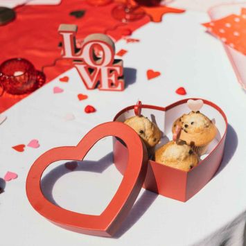 Boîte en forme de cœur rouge en carton - 19,5 x 7 x 15,5 cm - Saint-Valentin