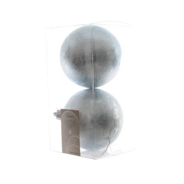 Misez sur une décoration glaciale avec ce lot de deux maxi boules de Noël bleu givré ! Misez sur une décoration glaciale avec ce lot de deux maxi boules de Noël bleu givré !