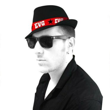 chapeau noir banderole EVG | jourdefete.com chapeau noir banderole EVG | jourdefete.com