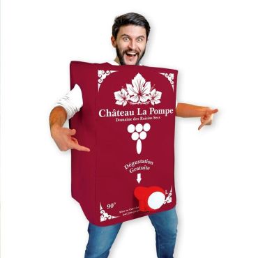 Un splendide costume de cubi de vin pour une soirée déjantée (et arrosée) | jourdefete.com Un splendide costume de cubi de vin pour une soirée déjantée (et arrosée) | jourdefete.com