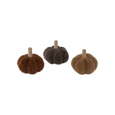 Une mini citrouille en tissu sherpa à poser sur la table d'automne | jourdefete.com