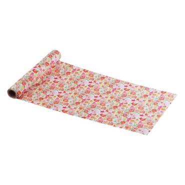 Un superbe chemin de table fleuri à dérouler sur votre table | jourdefete.com Un superbe chemin de table fleuri à dérouler sur votre table | jourdefete.com