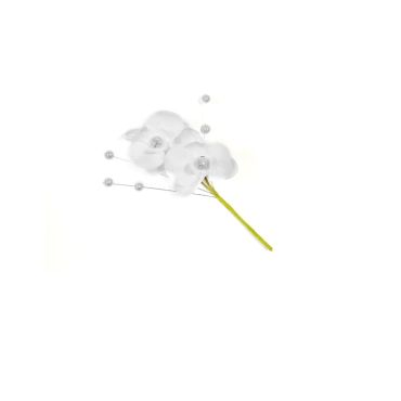 3 Fleurs d'Orchidée Blanches avec leurs Perles 3 Fleurs d'Orchidée Blanches avec leurs Perles
