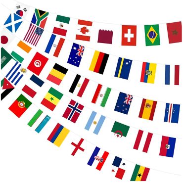 Guirlande festive de 48 fanions multicolores représentant les drapeaux des pays qualifiés pour la Coupe du Monde de football 2026 | jourdefete.com Guirlande festive de 48 fanions multicolores représentant les drapeaux des pays qualifiés pour la Coupe du Monde de football 2026 | jourdefete.com