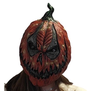 Un effrayant masque de citrouille pour Halloween | jourdefete.com Un effrayant masque de citrouille pour Halloween | jourdefete.com