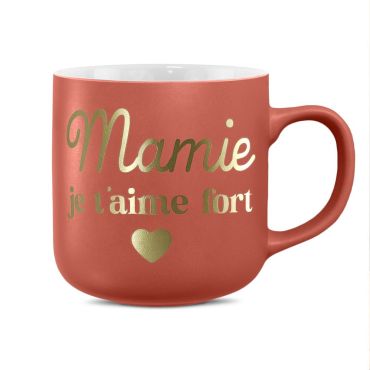 Mug mat "Mamie je t’aime fort" rouge avec écriture dorée | jourdefete.com Mug mat "Mamie je t’aime fort" rouge avec écriture dorée | jourdefete.com