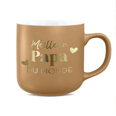 Tasse ocre camel mat arborant fièrement la formule dorée « Meilleur Papa DU MONDE » et deux petits cœurs brillants, un cadeau parfait pour les papas | jourdefete.com Tasse ocre camel mat arborant fièrement la formule dorée « Meilleur Papa DU MONDE » et deux petits cœurs brillants, un cadeau parfait pour les papas | jourdefete.com