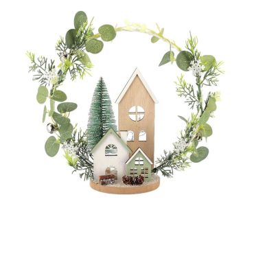 Village de Noël décoratif en bois vert et blanc avec sapin et couronne végétale | jourdefete.com Village de Noël décoratif en bois vert et blanc avec sapin et couronne végétale | jourdefete.com