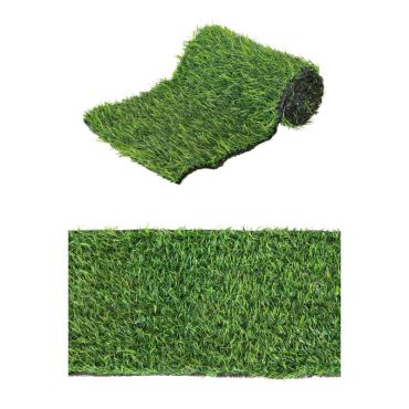 Un chemin de table avec de l'herbe en plastique à déployer sur votre table | jourdefete.com Un chemin de table avec de l'herbe en plastique à déployer sur votre table | jourdefete.com