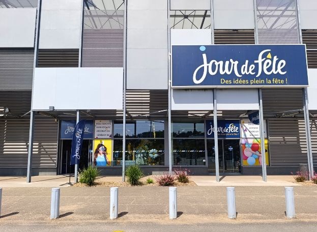 magasin La-Roche-sur-Yon | Jourdefete.com