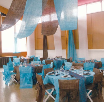 Tentures Bleu et Marron Mariage