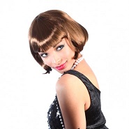 Perruque femme chatain coupe au carré